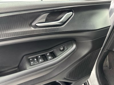 2025 Jeep Grand Cherokee GRAND CHEROKEE LAREDO 4X4