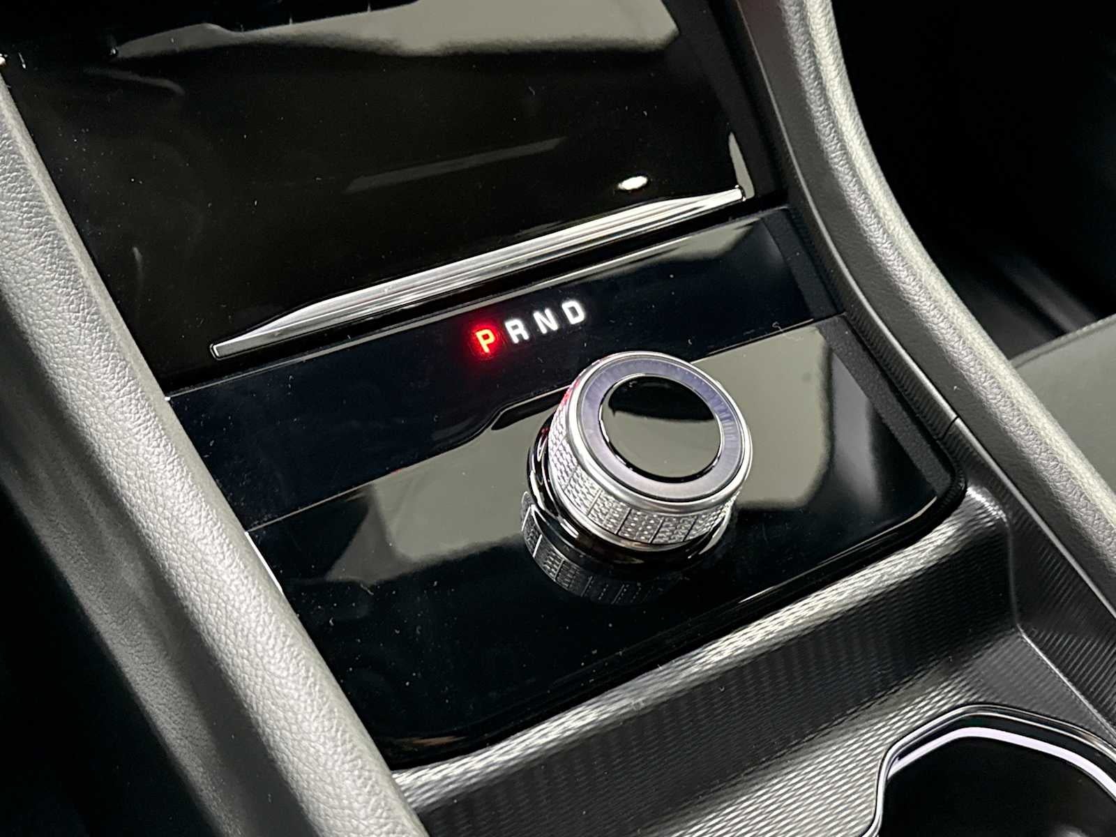 2025 Jeep Grand Cherokee GRAND CHEROKEE LAREDO 4X4