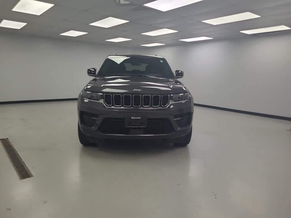 2025 Jeep Grand Cherokee GRAND CHEROKEE LAREDO 4X4