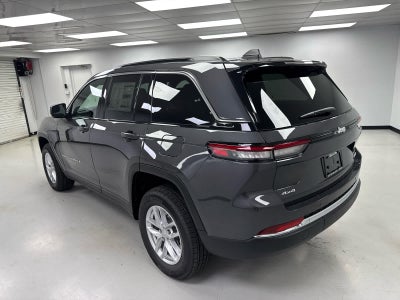 2025 Jeep Grand Cherokee GRAND CHEROKEE LAREDO X 4X4