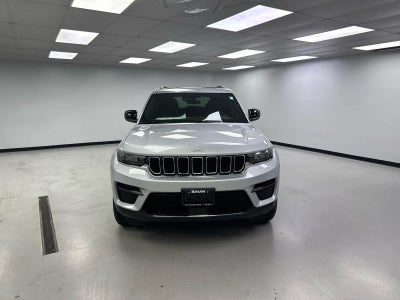 2025 Jeep Grand Cherokee GRAND CHEROKEE LAREDO X 4X4