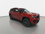 2027 Jeep Grand Cherokee GRAND CHEROKEE LAREDO X 4X4