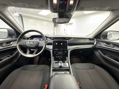 2024 Jeep Grand Cherokee Laredo 4x4