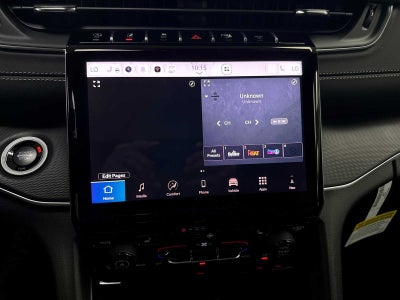 2027 Jeep Grand Cherokee GRAND CHEROKEE LAREDO X 4X4
