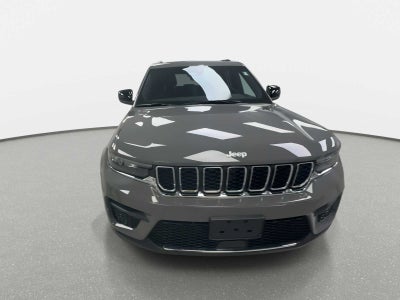 2027 Jeep Grand Cherokee GRAND CHEROKEE LAREDO X 4X4