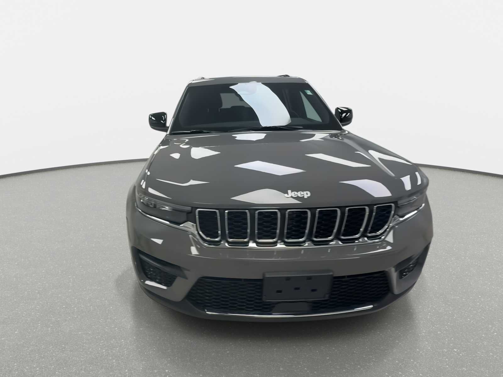 2027 Jeep Grand Cherokee GRAND CHEROKEE LAREDO X 4X4