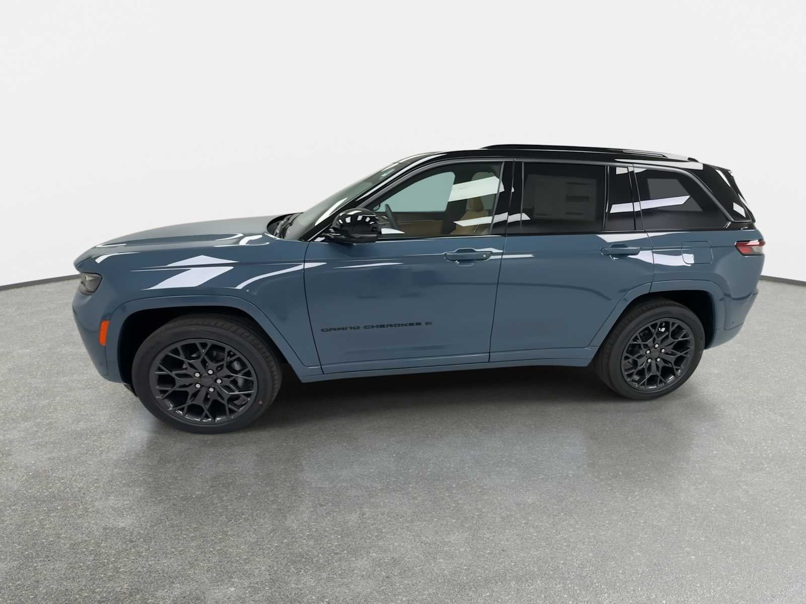 2026 Jeep Grand Cherokee GRAND CHEROKEE SUMMIT 4X4
