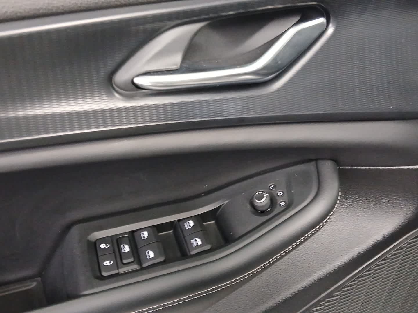 2024 Jeep Grand Cherokee L Altitude 4x4