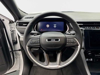 2024 Jeep Grand Cherokee L Altitude 4x4