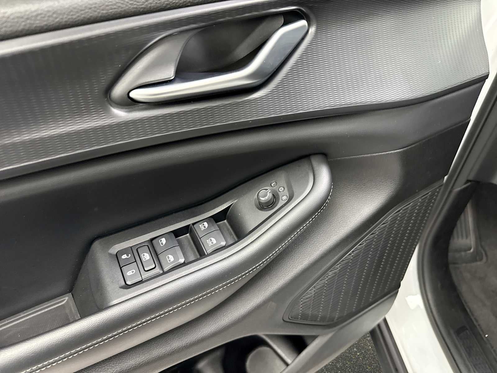 2024 Jeep Grand Cherokee L Altitude 4x4