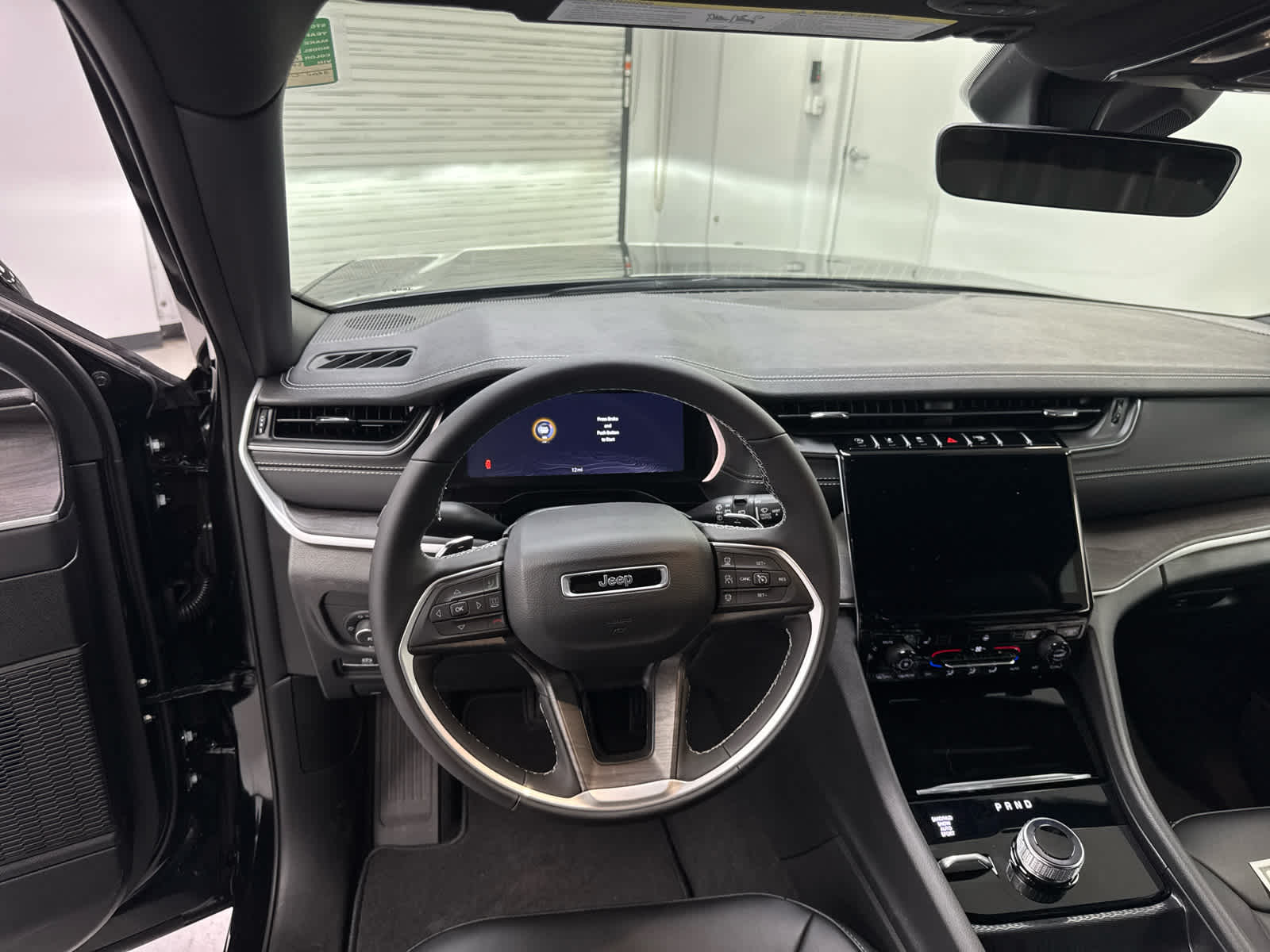 2025 Jeep Grand Cherokee L GRAND CHEROKEE L LIMITED 4X4