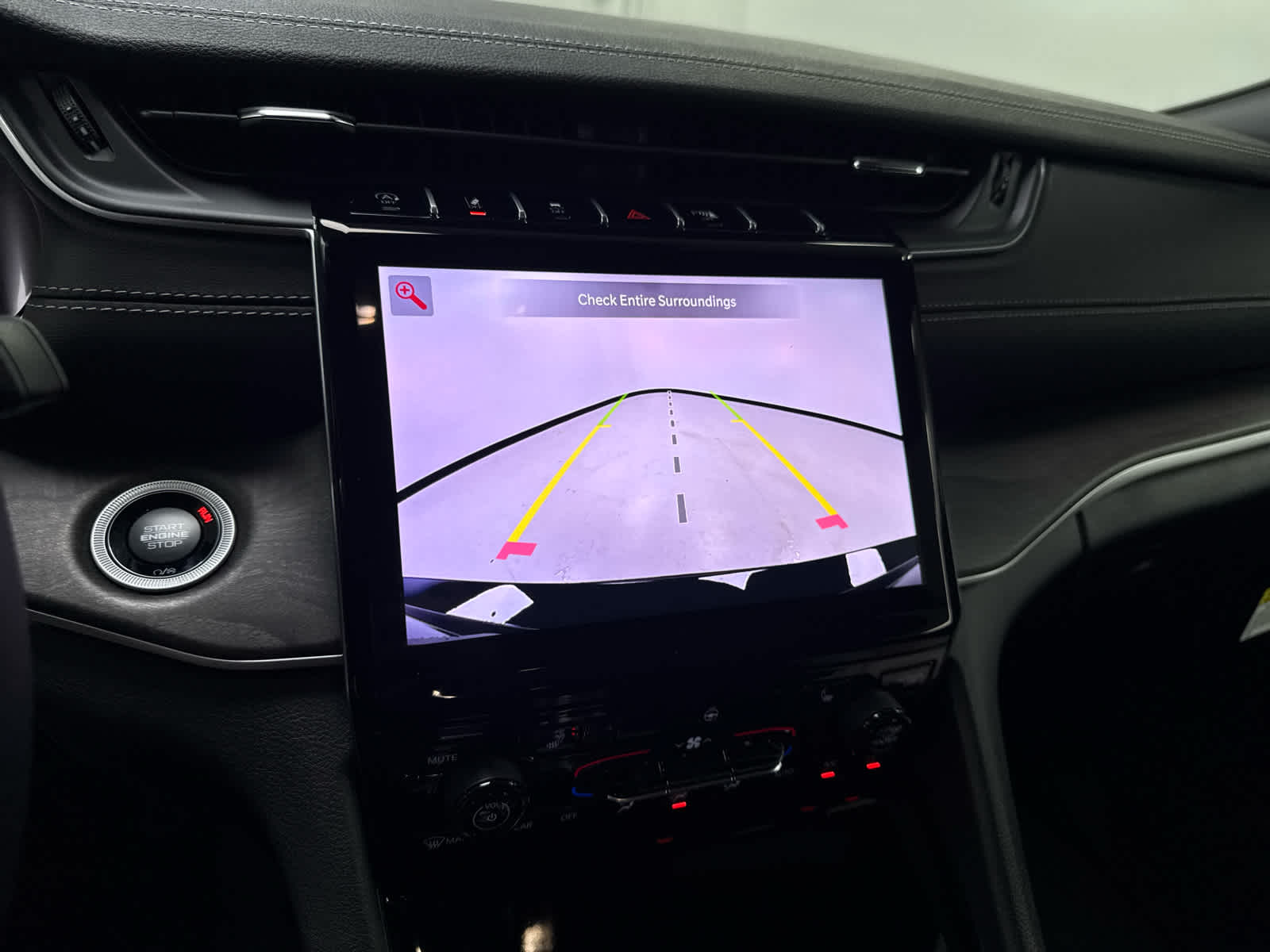 2025 Jeep Grand Cherokee L GRAND CHEROKEE L LIMITED 4X4