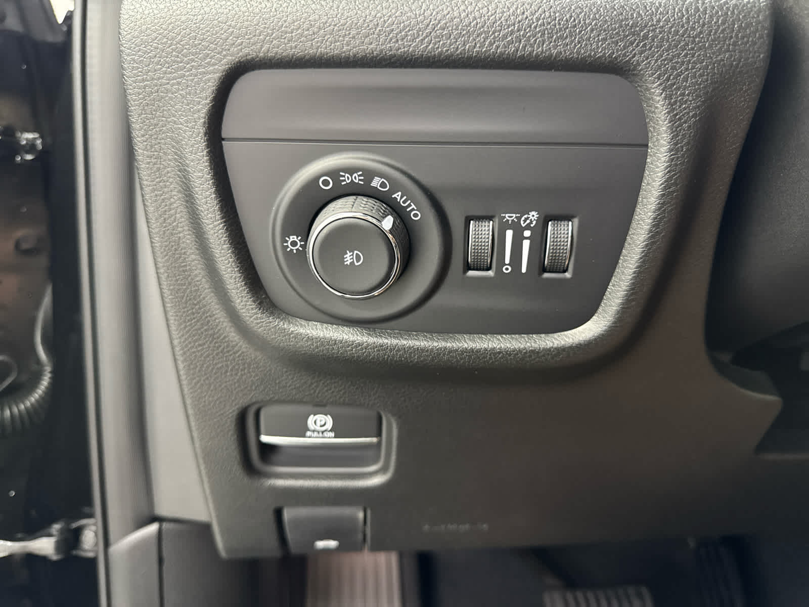 2025 Jeep Grand Cherokee L GRAND CHEROKEE L LIMITED 4X4