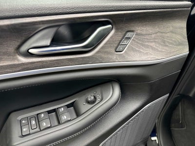 2027 Jeep Grand Cherokee L Limited Reserve