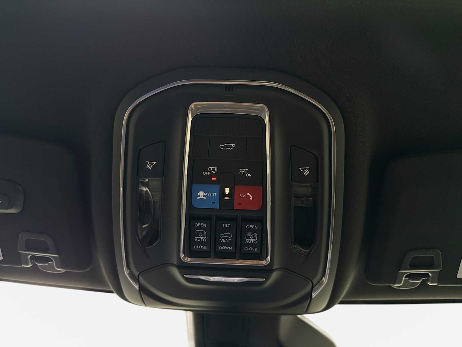 2027 Jeep Grand Cherokee L Limited Reserve