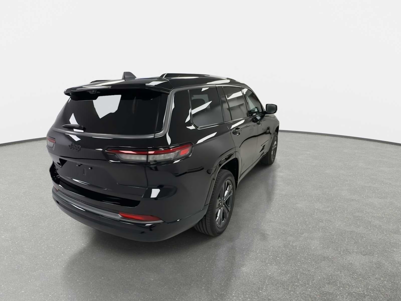 2027 Jeep Grand Cherokee L Limited Reserve