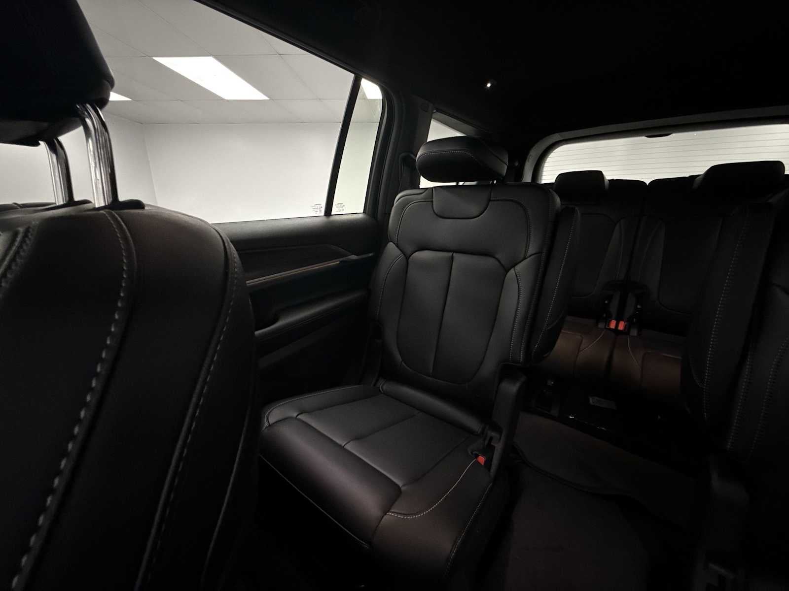 2026 Jeep Grand Cherokee L GRAND CHEROKEE L LIMITED 4X4