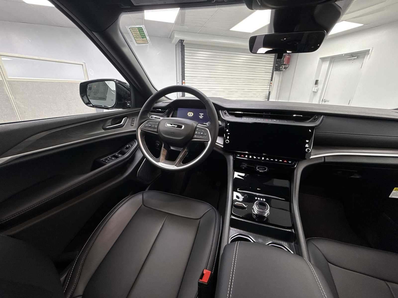 2026 Jeep Grand Cherokee L GRAND CHEROKEE L LIMITED 4X4