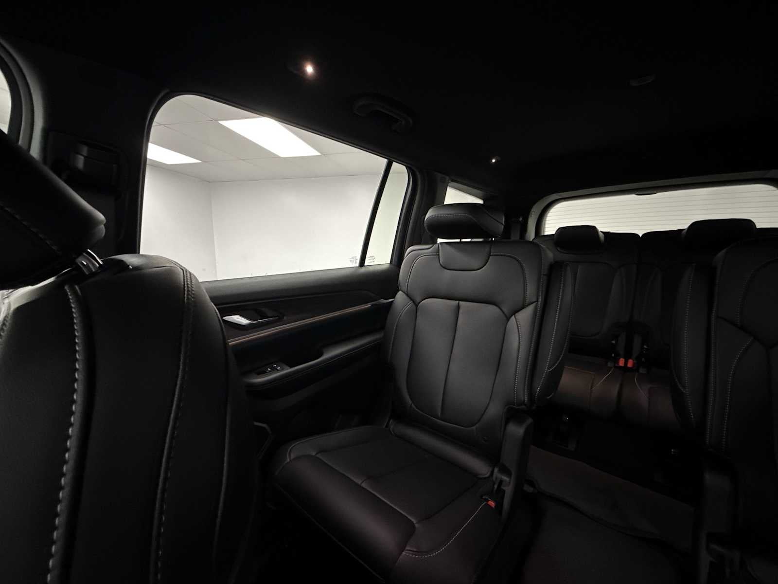 2026 Jeep Grand Cherokee L GRAND CHEROKEE L LIMITED 4X4