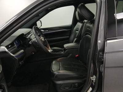 2023 Jeep Grand Cherokee L Overland 4x4