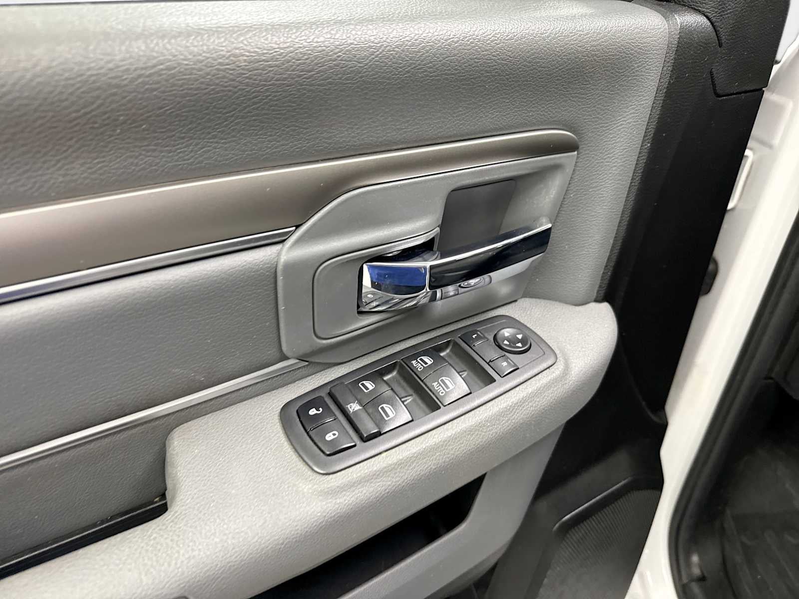 2019 RAM 1500 Classic Warlock Quad Cab 4x2 6'4' Box