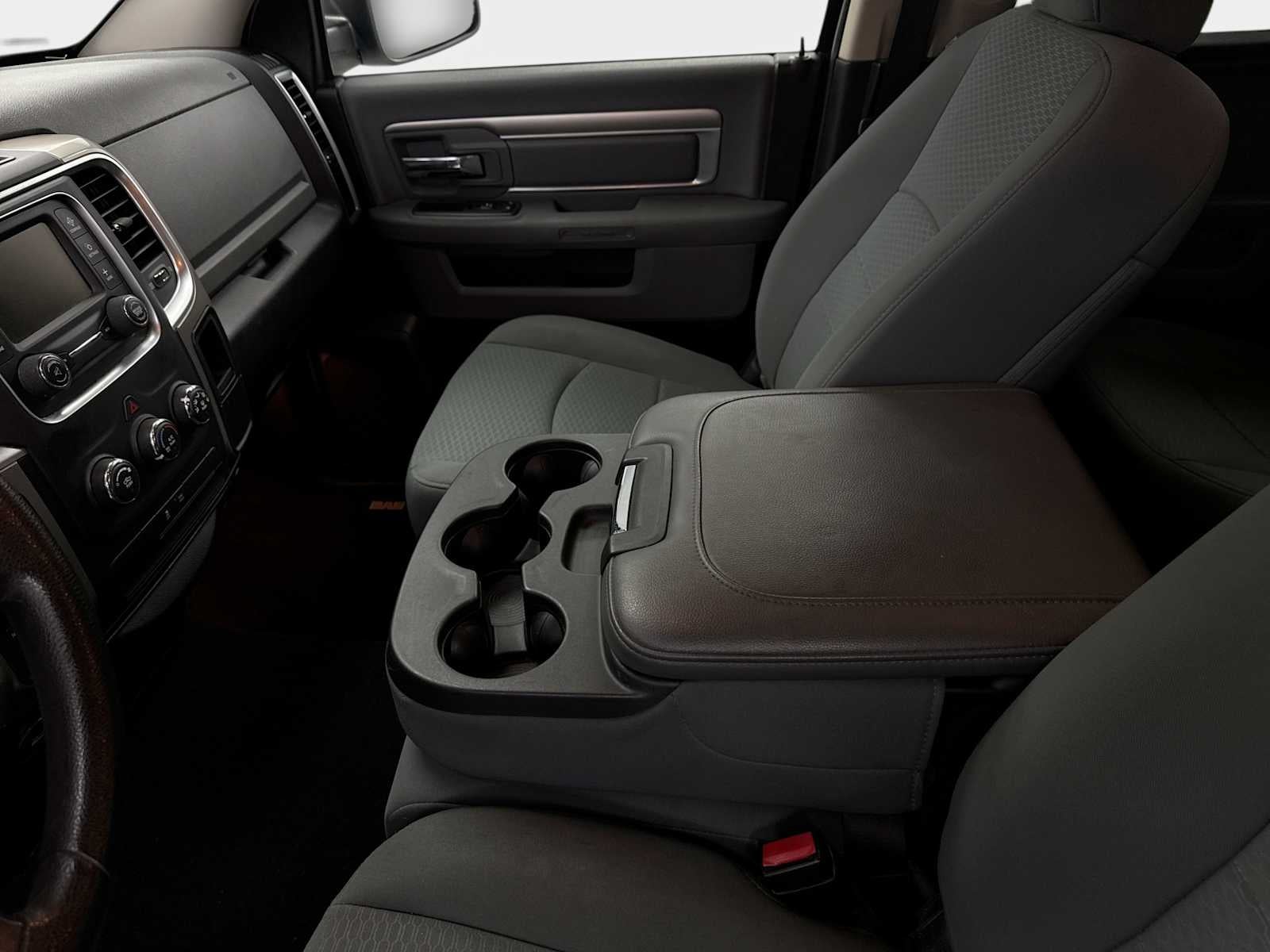 2013 RAM 1500 SLT