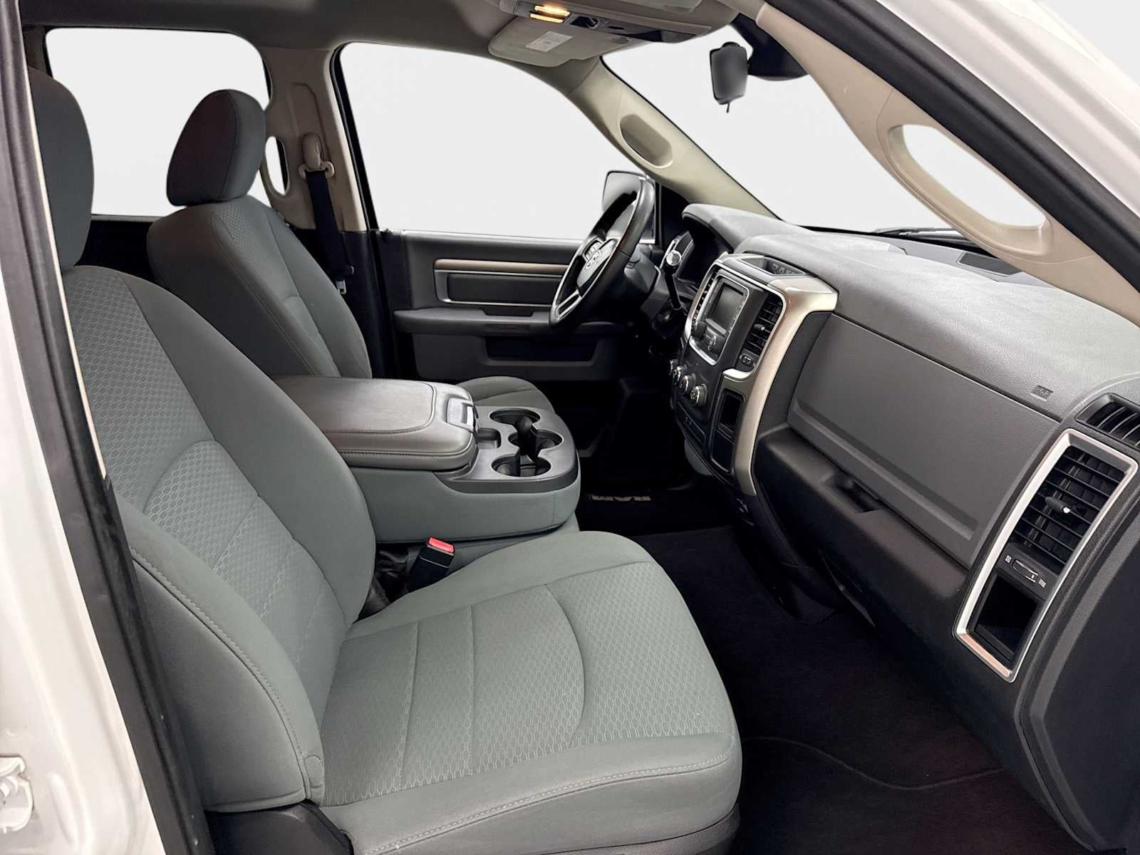 2013 RAM 1500 SLT