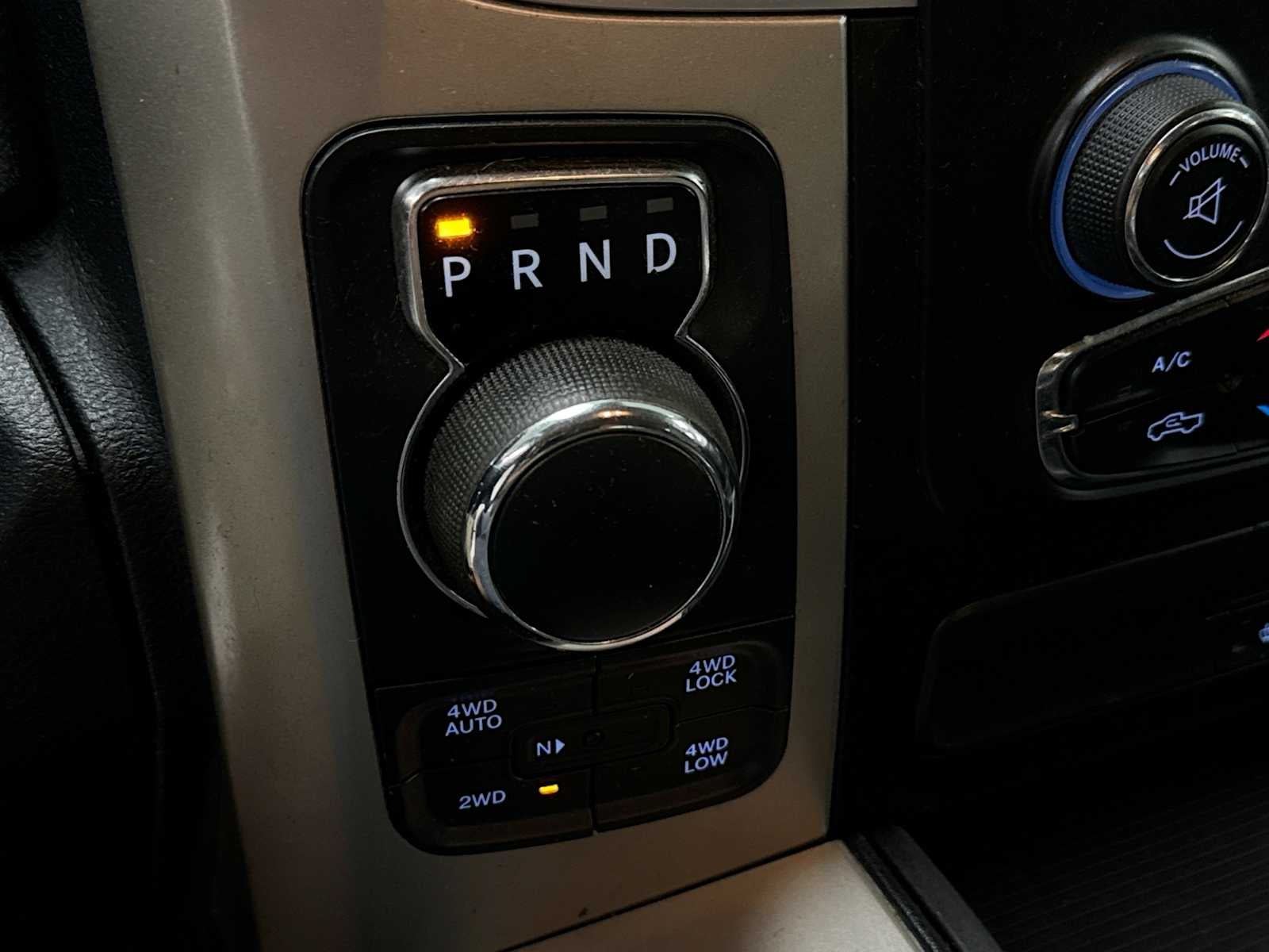 2017 RAM 1500 Big Horn Crew Cab 4x4 5'7' Box