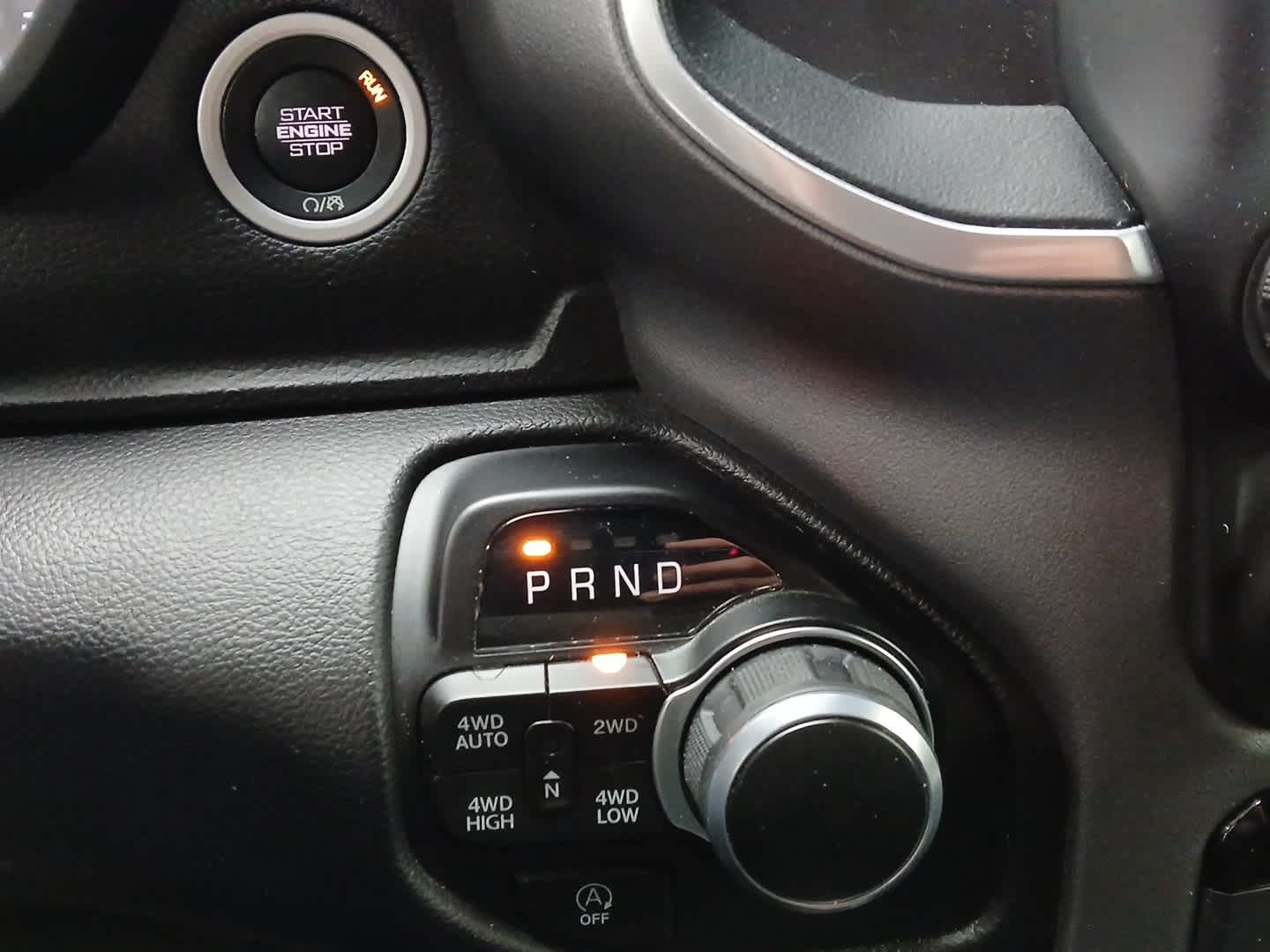 2023 RAM 1500 Big Horn Crew Cab 4x4 5'7' Box