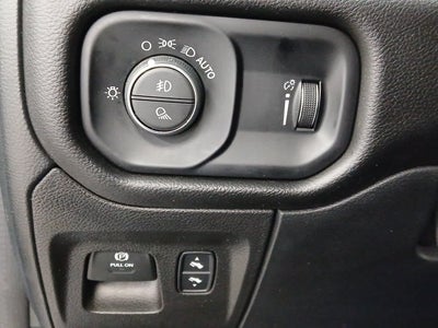 2023 RAM 1500 Big Horn Crew Cab 4x4 5'7' Box