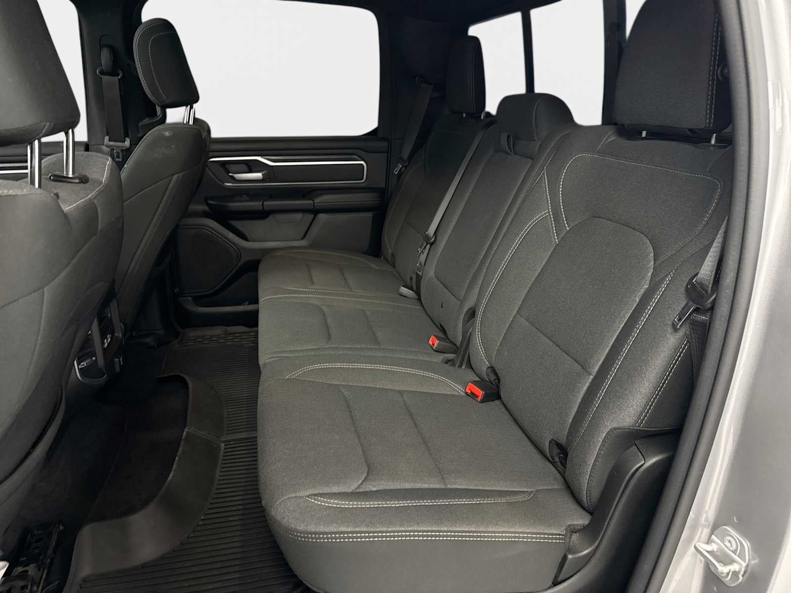 2021 RAM 1500 Big Horn Crew Cab 4x4 5'7' Box