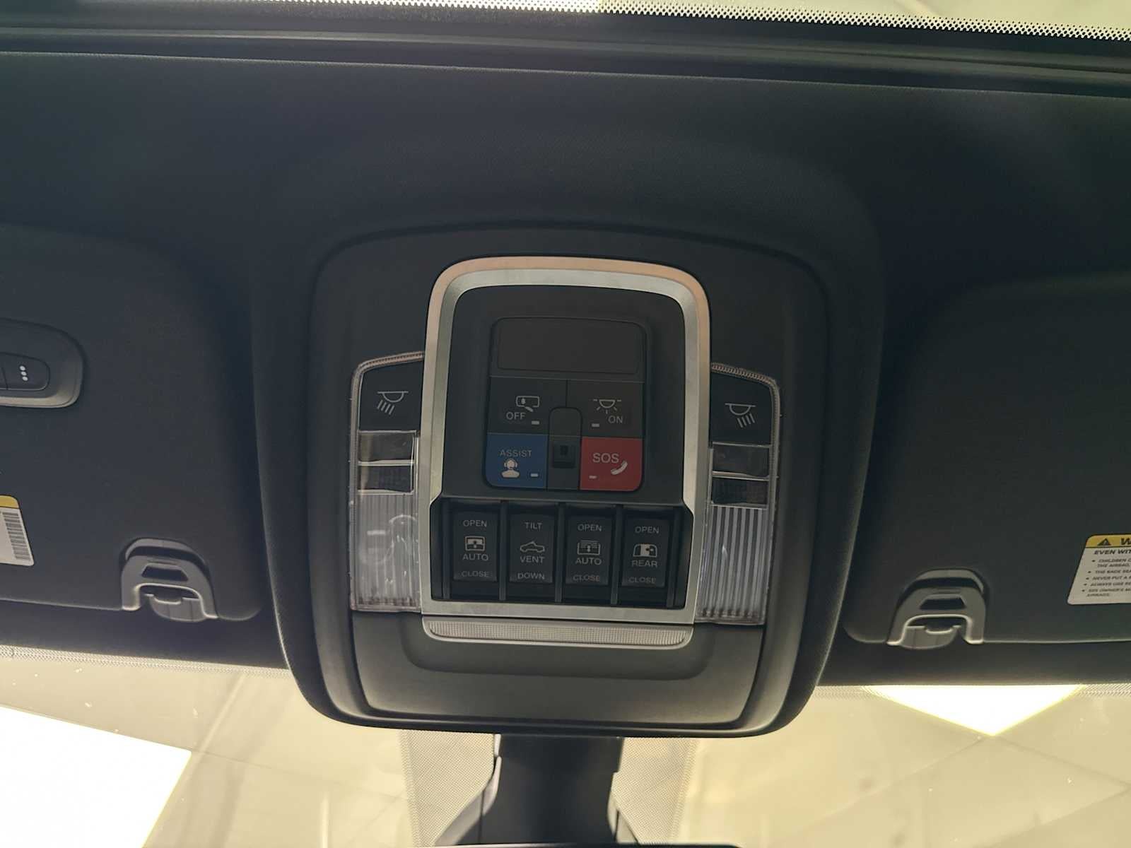 2021 RAM 1500 Big Horn Crew Cab 4x4 5'7' Box