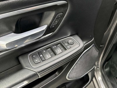 2024 RAM 1500 Laramie Crew Cab 4x4 5'7' Box