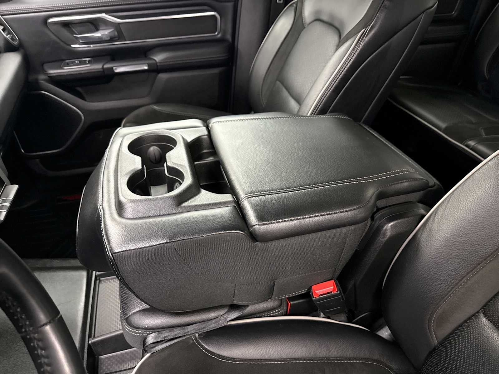 2024 RAM 1500 Laramie Crew Cab 4x4 5'7' Box