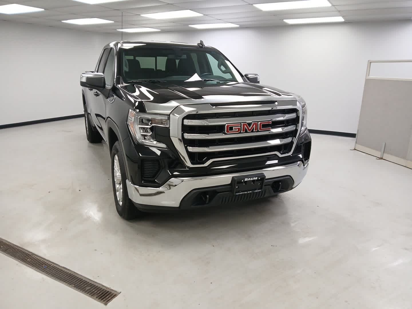 2020 GMC Sierra 1500 SLE