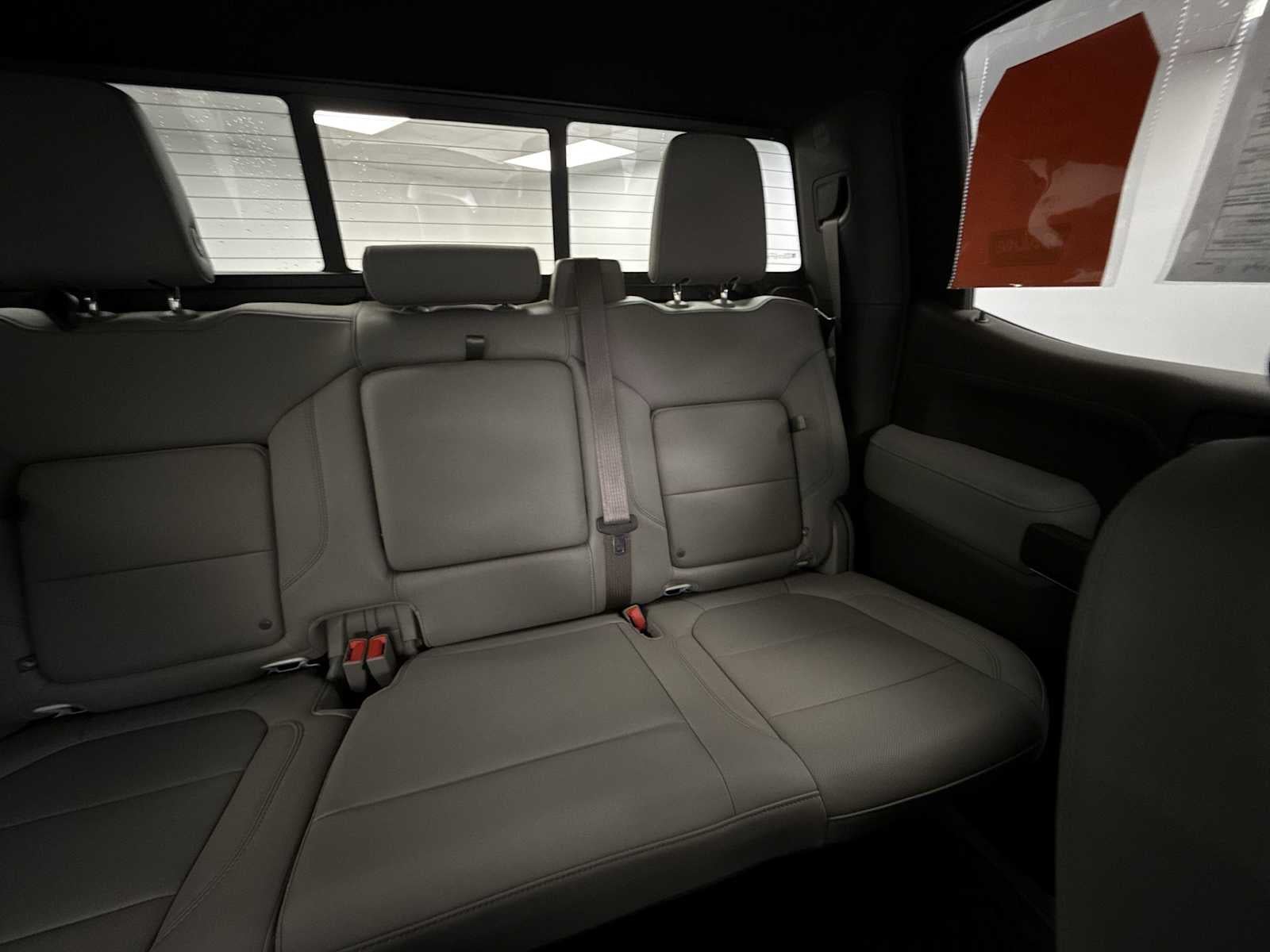 2021 GMC Sierra 1500 4WD Crew Cab Short Box SLT