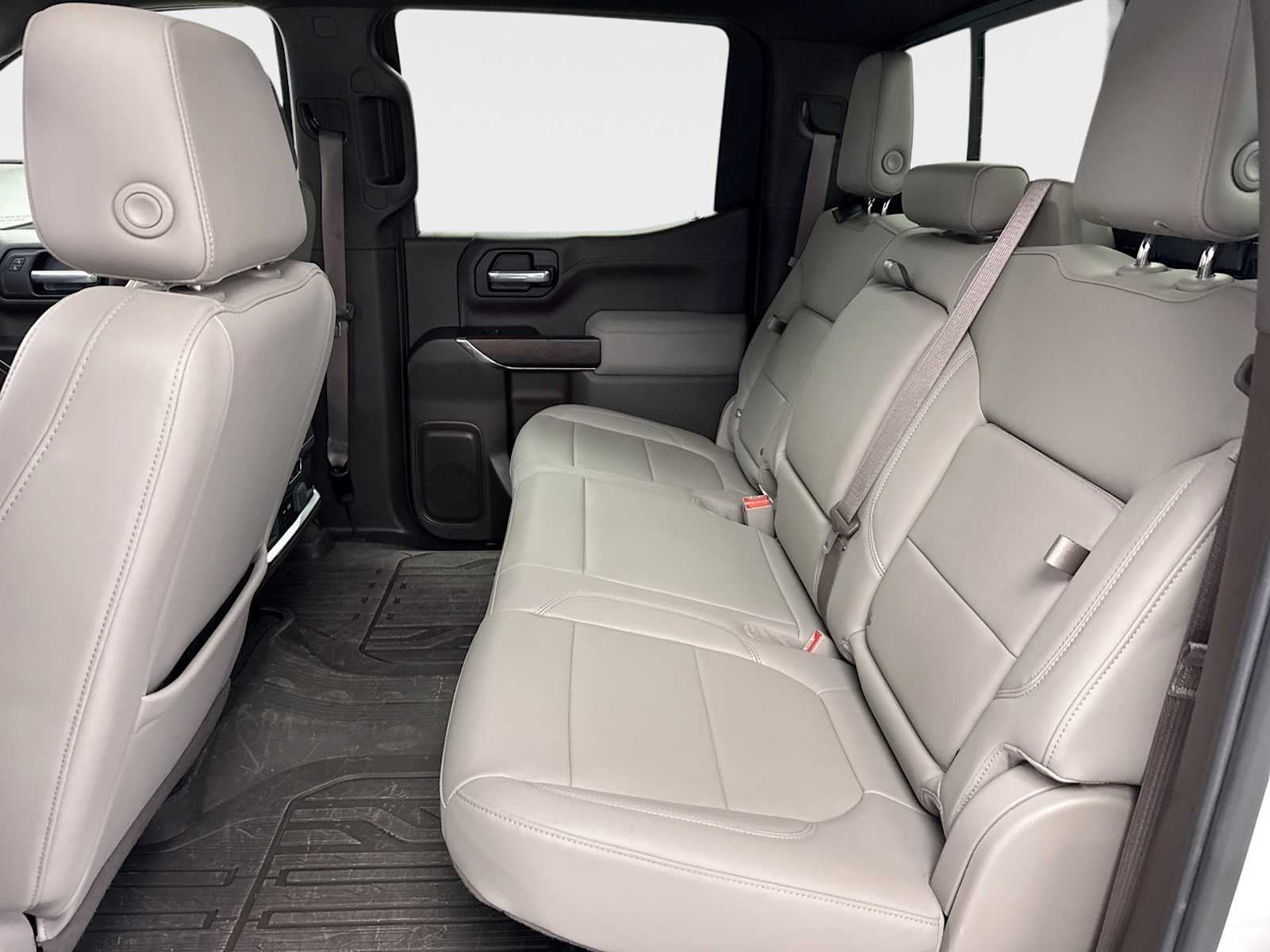 2021 GMC Sierra 1500 4WD Crew Cab Short Box SLT