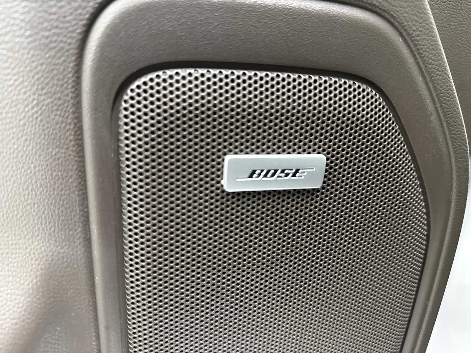 2021 GMC Sierra 1500 4WD Crew Cab Short Box SLT