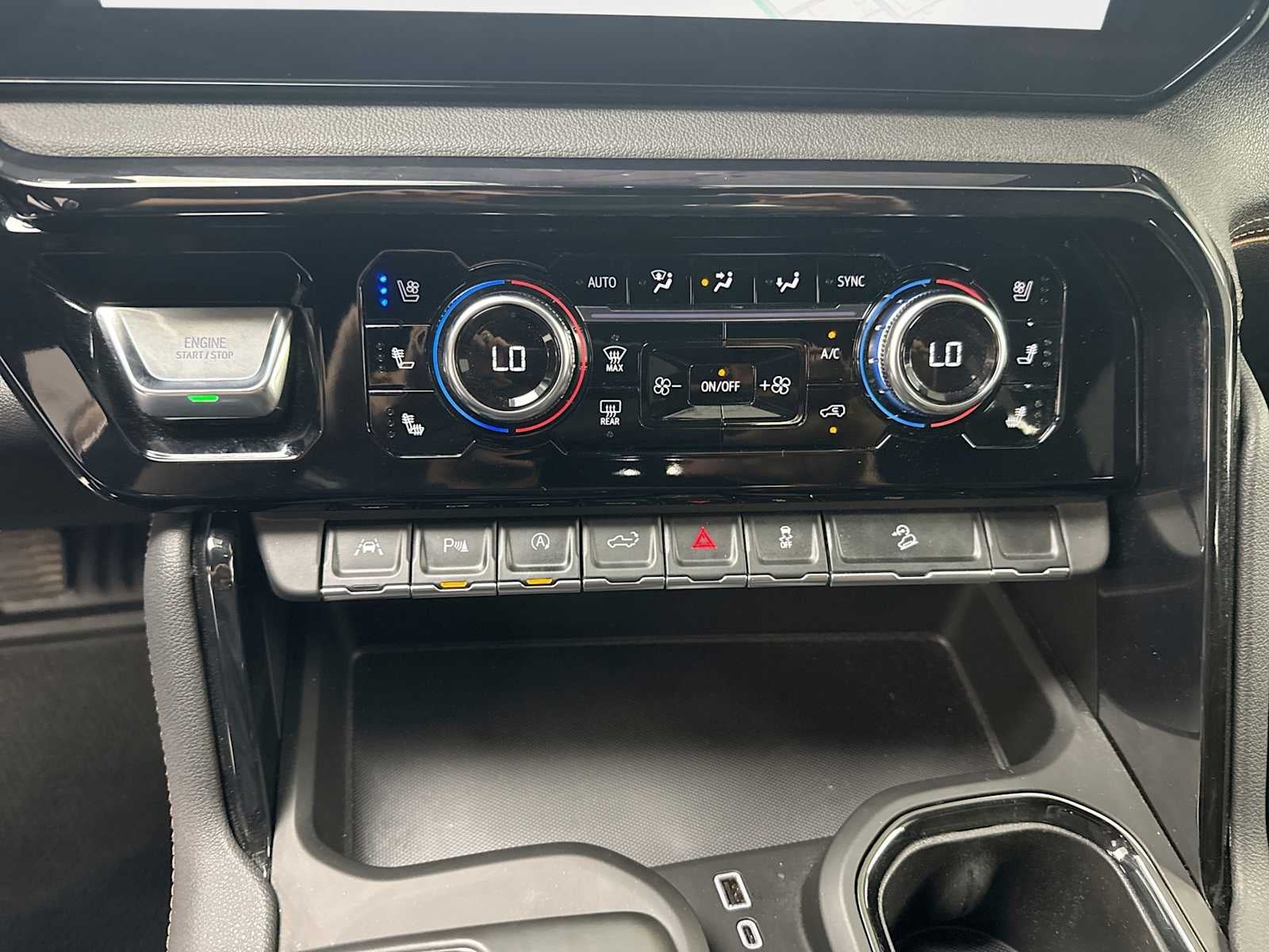 2025 GMC Sierra 1500 4WD Crew Cab Short Box AT4
