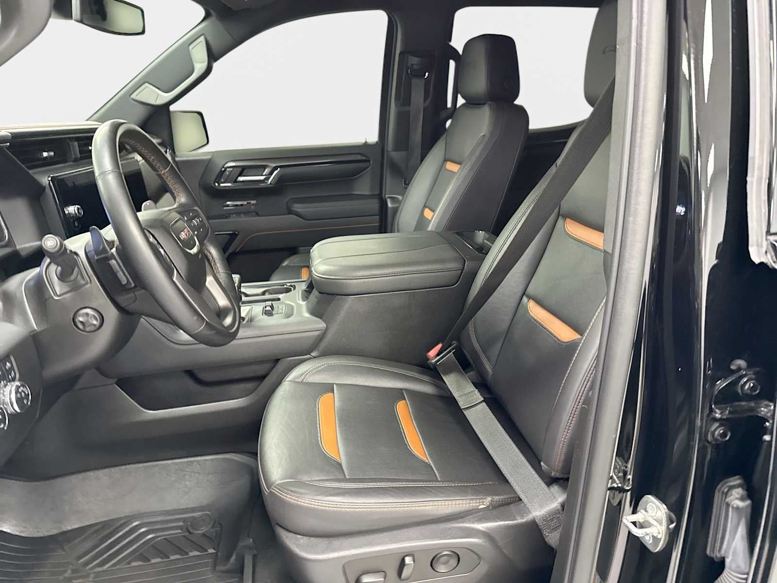 2023 GMC Sierra 1500 4WD Crew Cab Short Box AT4