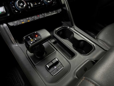 2023 GMC Sierra 1500 4WD Crew Cab Short Box AT4