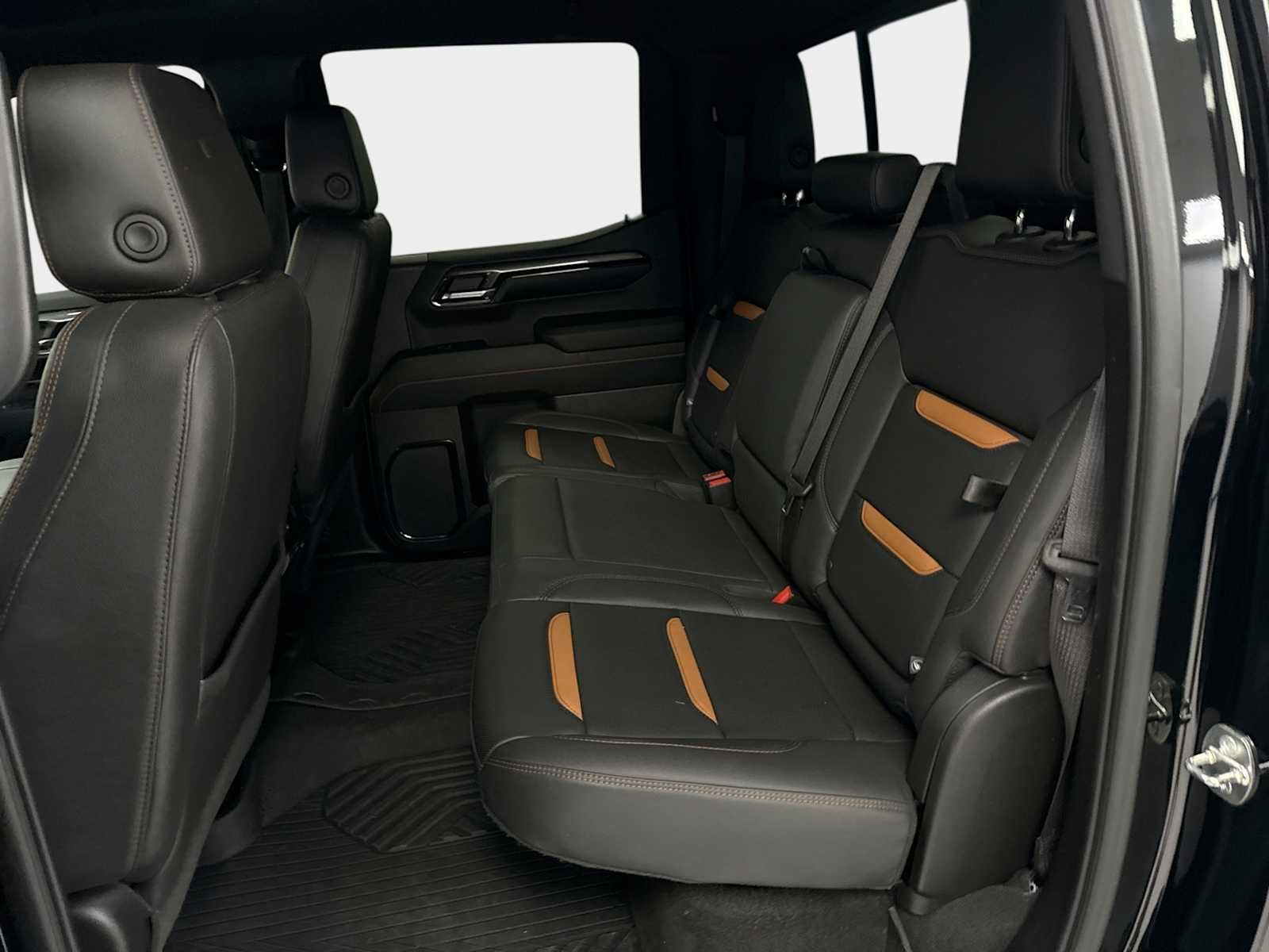 2023 GMC Sierra 1500 4WD Crew Cab Short Box AT4