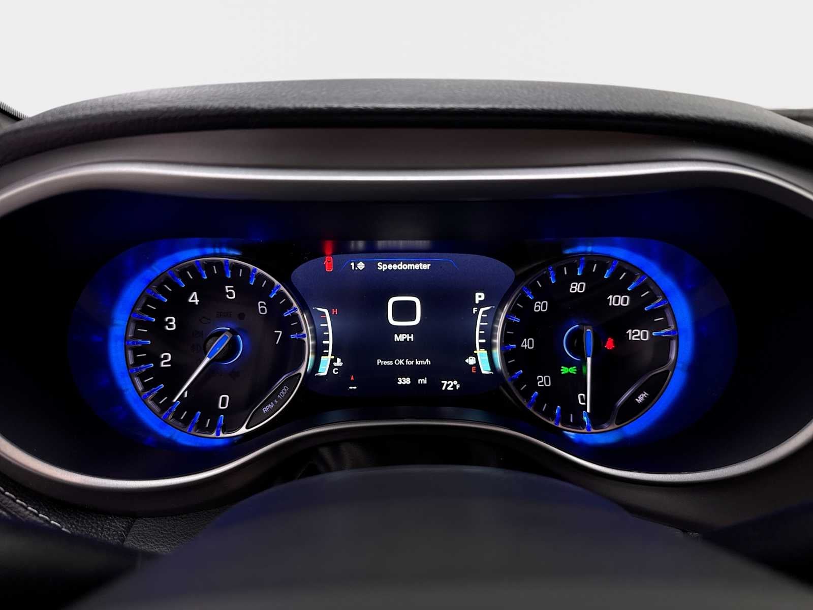 2027 Chrysler Pacifica PACIFICA SELECT