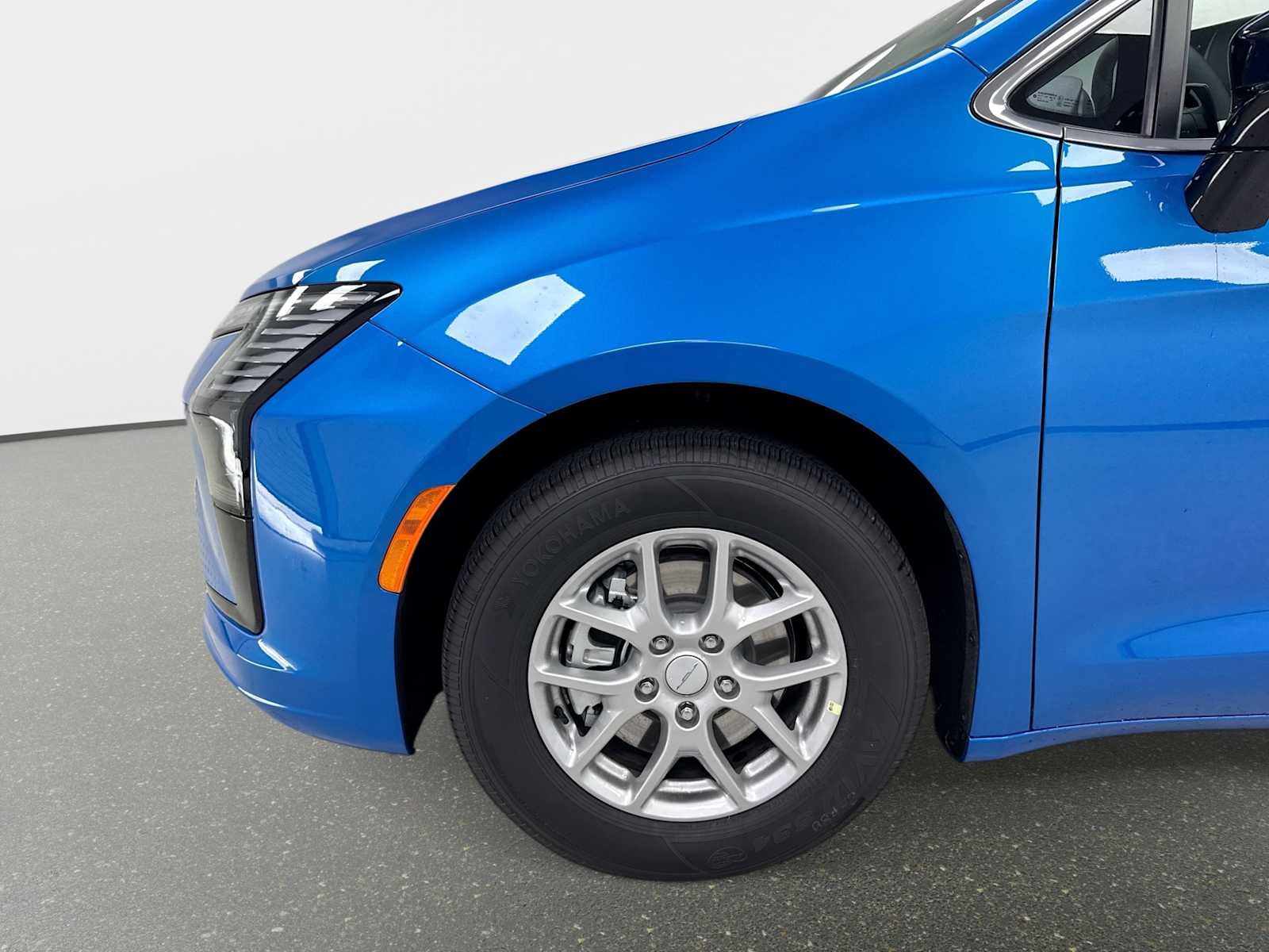 2027 Chrysler Pacifica PACIFICA SELECT