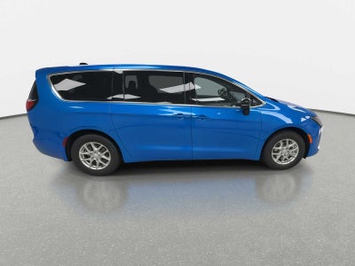 2027 Chrysler Pacifica PACIFICA SELECT