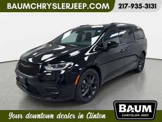 2026 Chrysler Pacifica