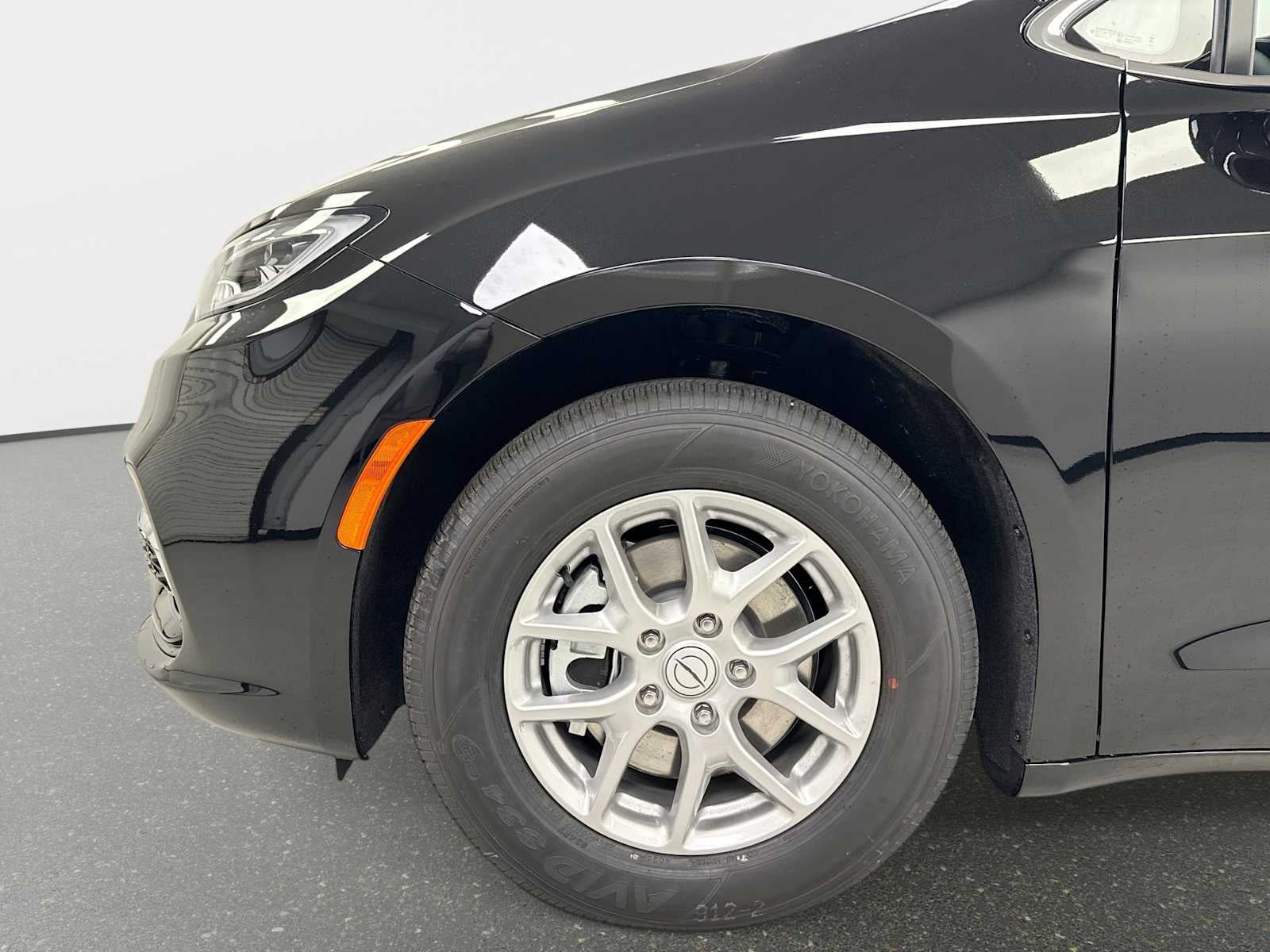 2026 Chrysler Pacifica PACIFICA SELECT