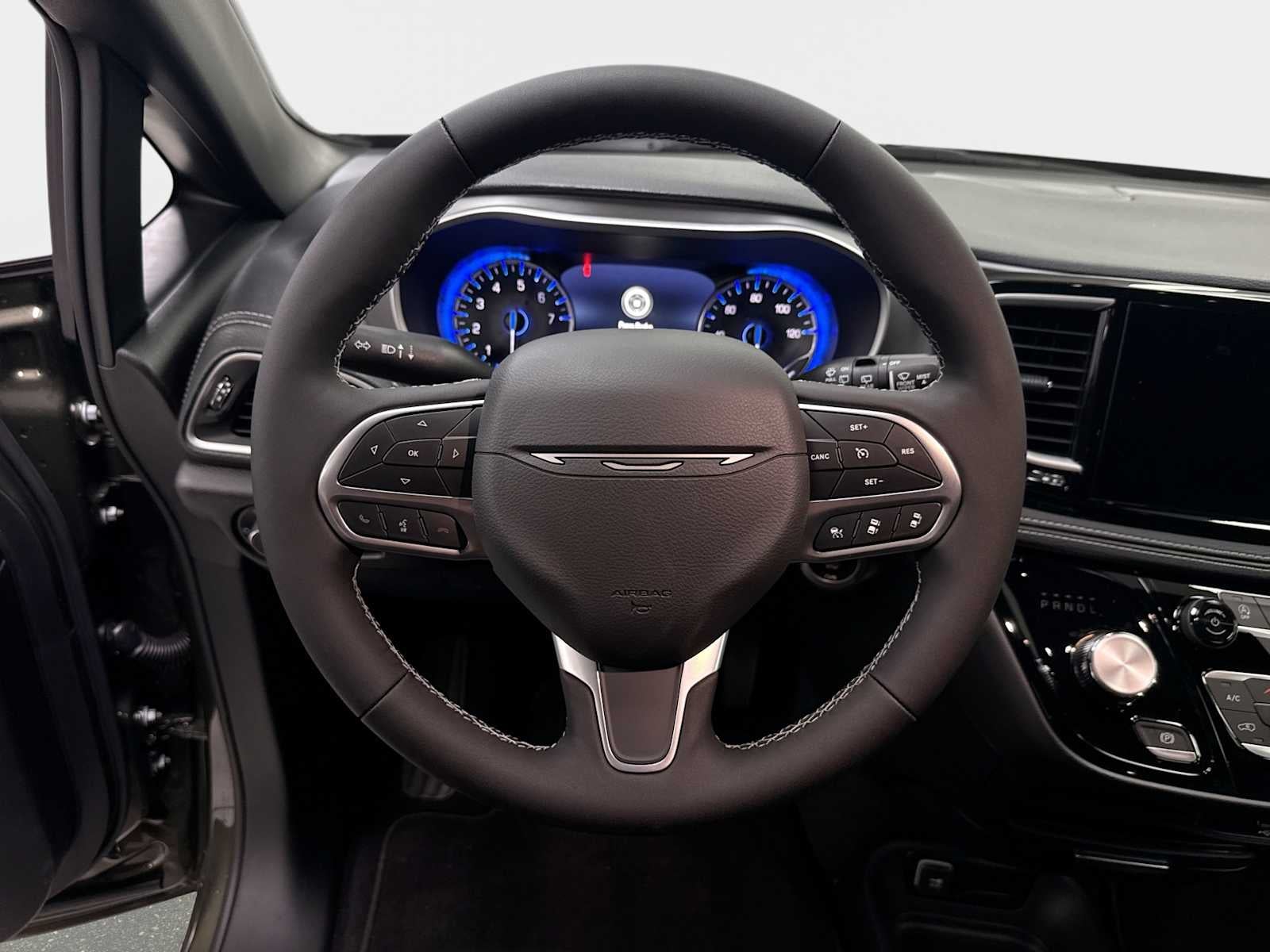 2027 Chrysler Pacifica PACIFICA SELECT