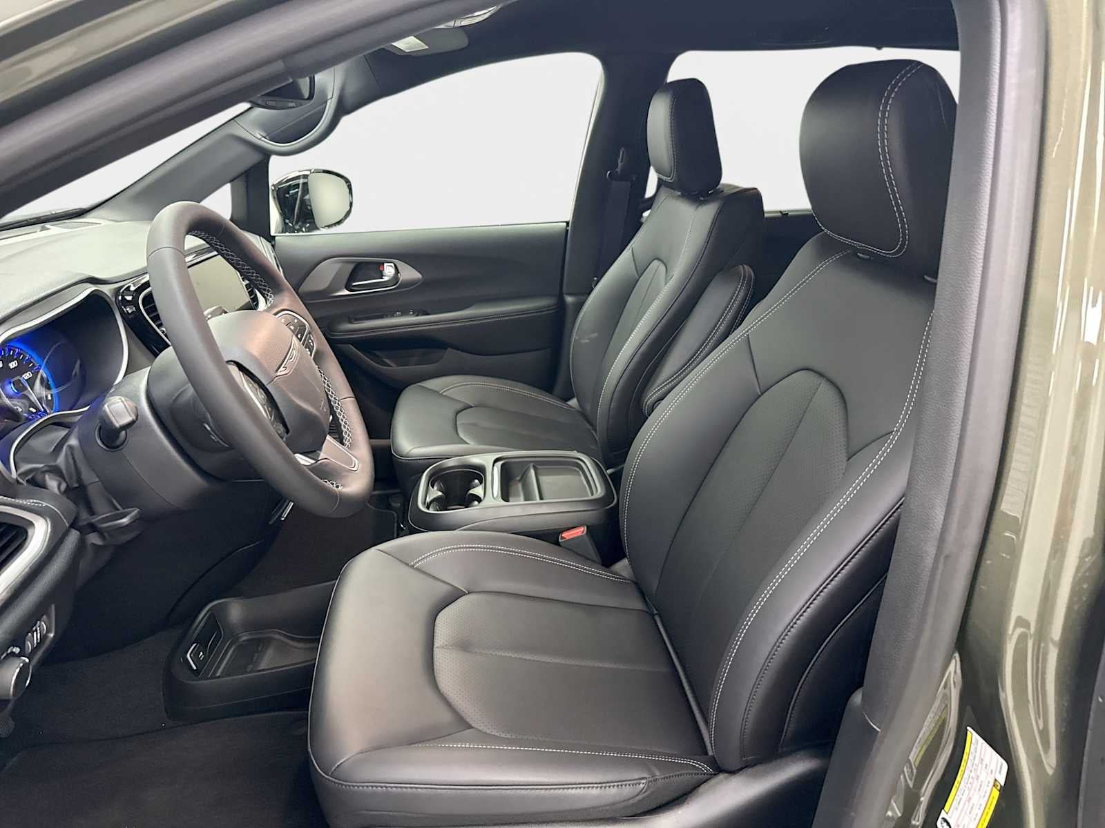 2027 Chrysler Pacifica PACIFICA SELECT