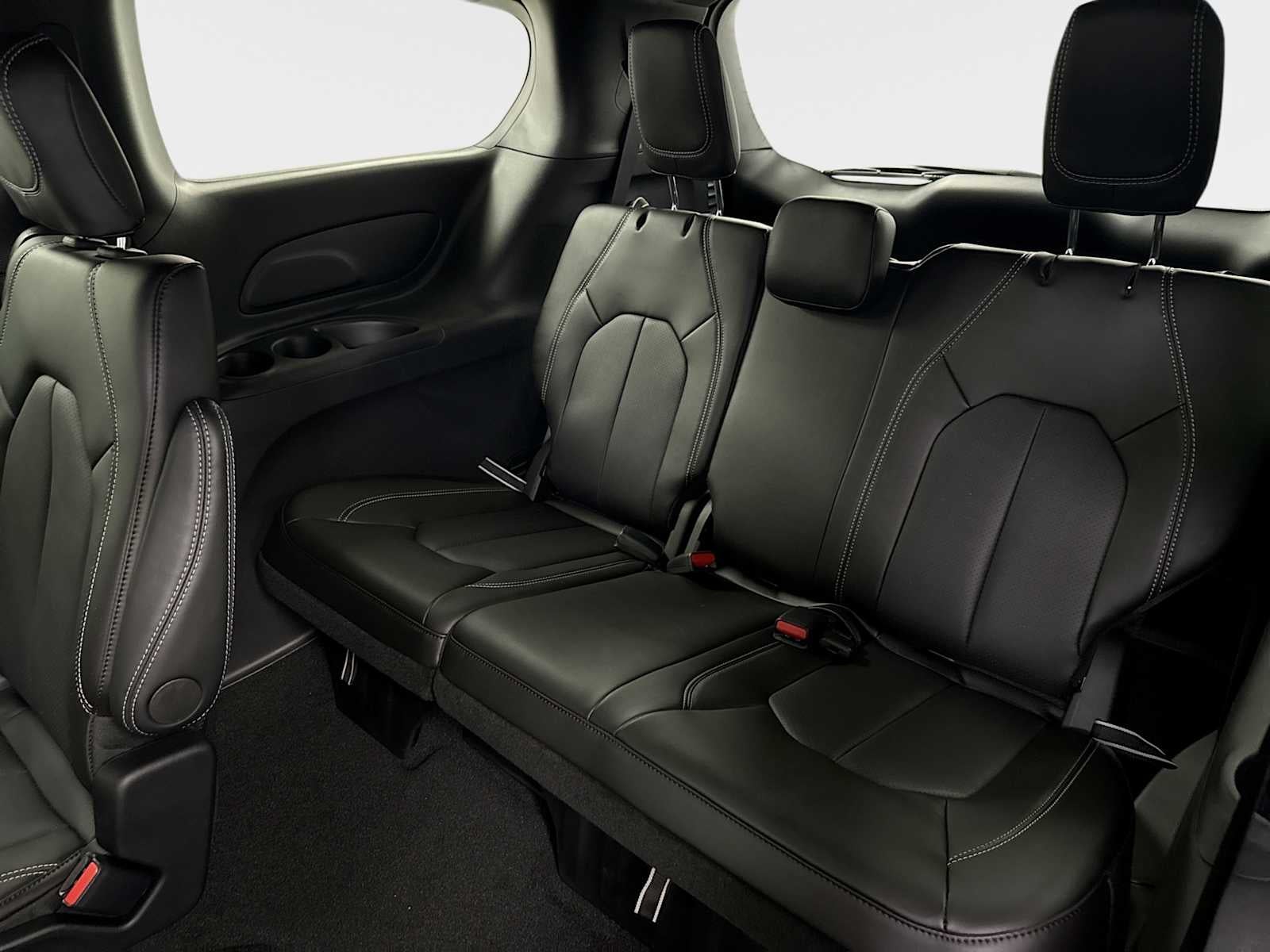 2027 Chrysler Pacifica PACIFICA SELECT